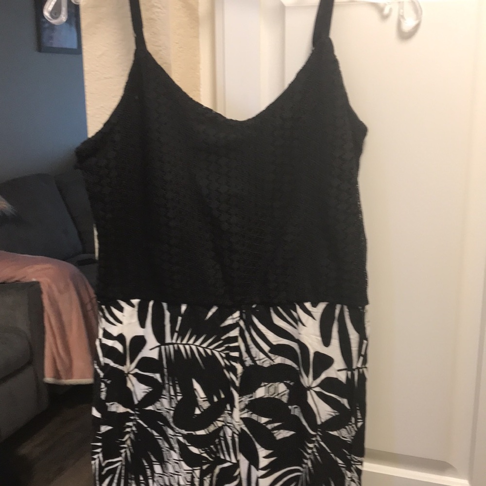 3 for $15 🦋🦋 AUW ( AS You Wish) black and white jumpsuit - Picture 2 of 8